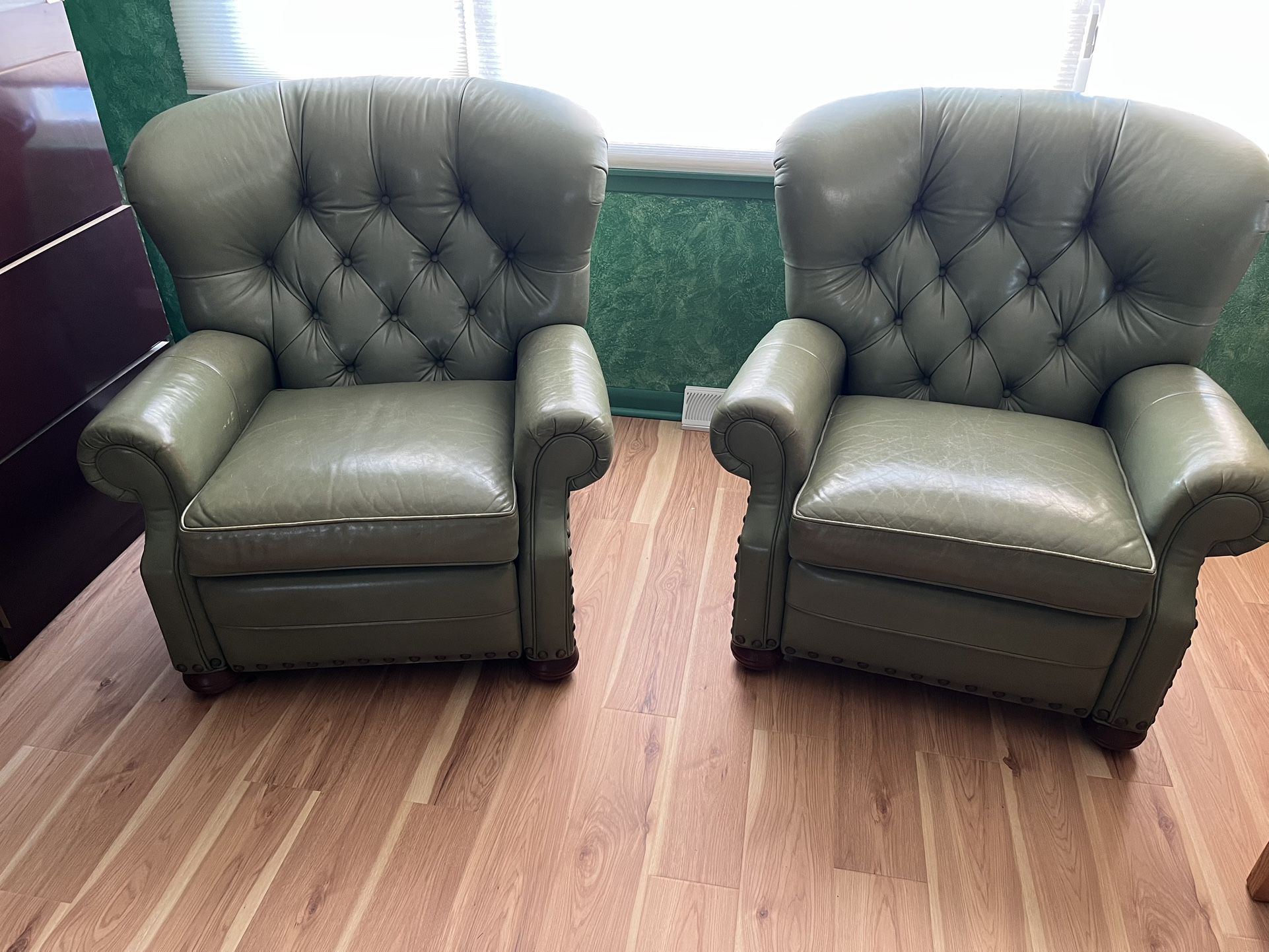 Vintage, Ethan Allen Cromwell, leather recliners