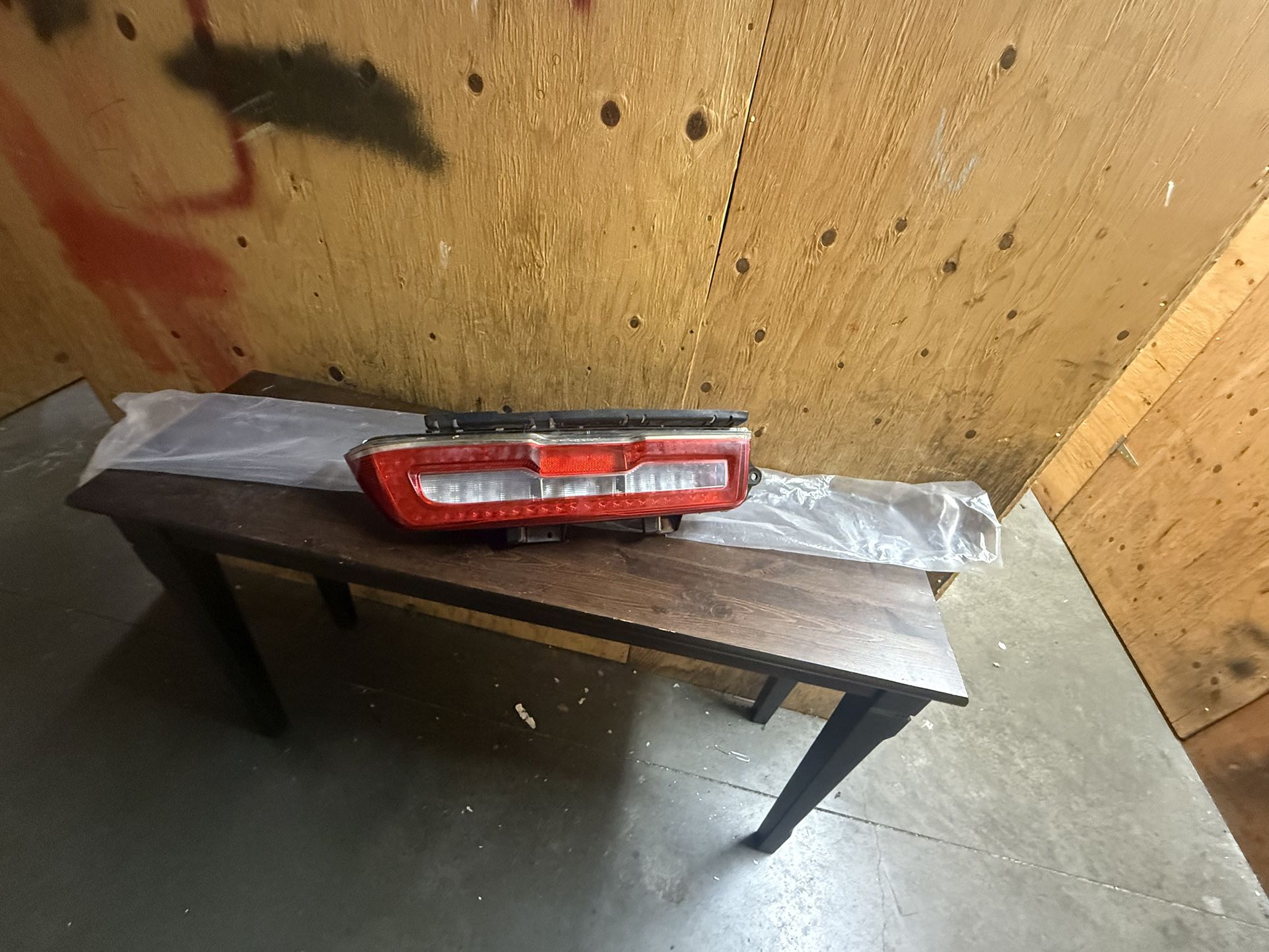 Rear right side light for 2014 Camaro LT