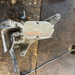 2015 Jeep Grand Cherokee Fuel Filter Housing  