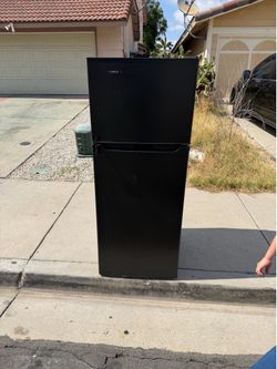 Free RV trailer refrigerator