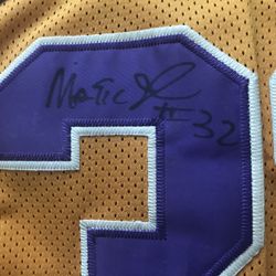 Magic Johnson Jersey Signed    Size 3X