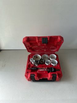 Milwaukee Hole Saw Kit with Case