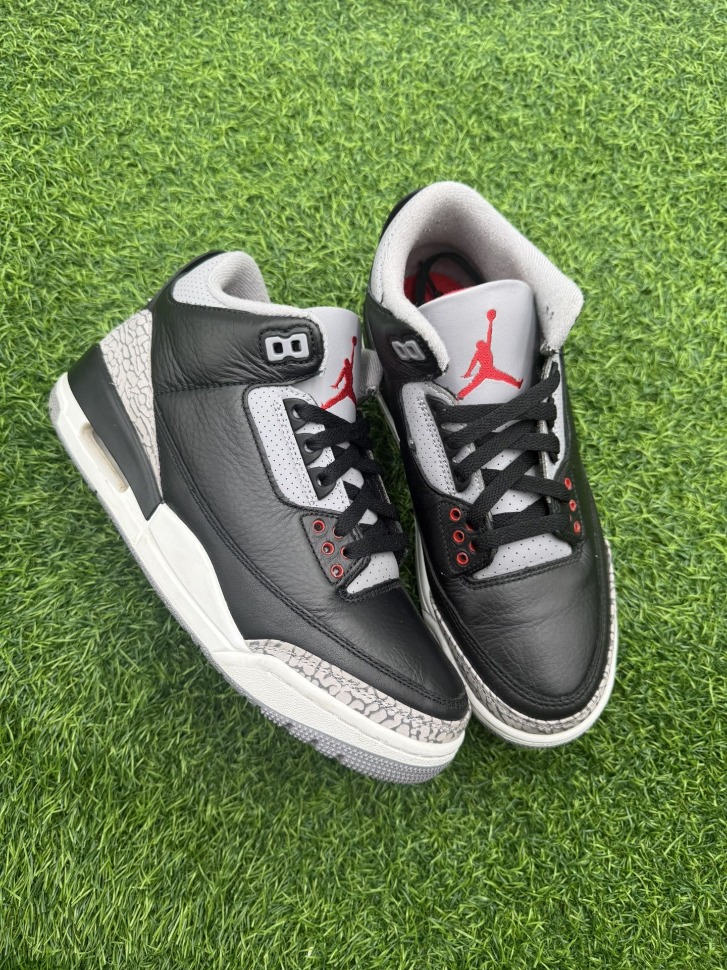 Jordan 3 “Black Cement” Size 7M