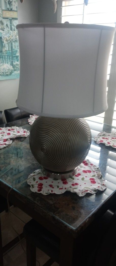 Lamp works perfect