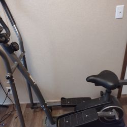 Weslo WLEL32115 Momentum G 3.2 Bike/Elliptical 2-in-1 Hybrid Trainer