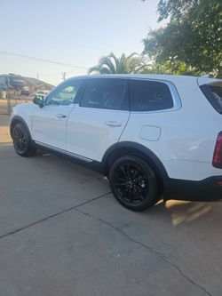 ‼️KIA TELLURIDE 2021 ‼️
                   🚨TITULO SALVAGED 🚨
‼️73329 millas‼️
📌Camioneta familiar cómoda 8 pasajeros 
📌CARPLAY/ BLUETOOTH 
📌 Cám