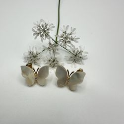 Mothers Day Gift Genuine mother Of Pearl butterfly Earrings 