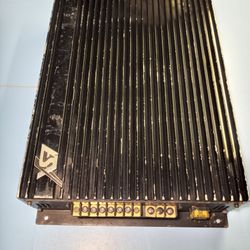 Amplifier ESX V504