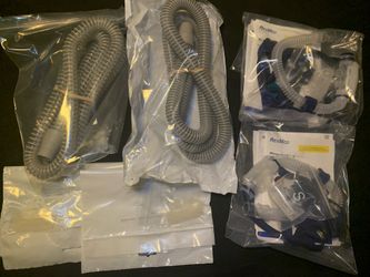 2 ResMed Mirage Swift II Nasal Pillow Masks And Accessories