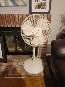 Adjustable Height Floor Fan