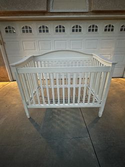 White Baby Crib – $50