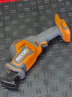 New RIDGID 18V SubCompact Brushless Cordless One-Handed Reciprocating Saw (Tool Only)