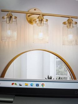 Bathroom Light Fixtures