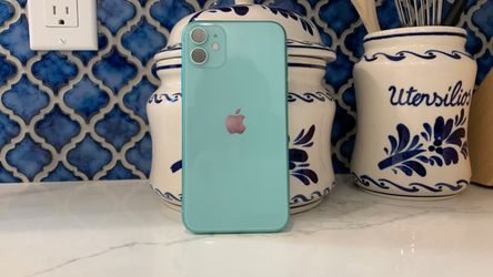 iPhone 11 6.1” | $5 Down | Afterpay - Unlocked - Fair Condition