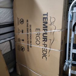 TEMPURE-PEDIC ERGO  KING SIZE ADJUSTABLE BASE  NEVER USED  🚚🚚FREE DELIVERY 🚚🚚