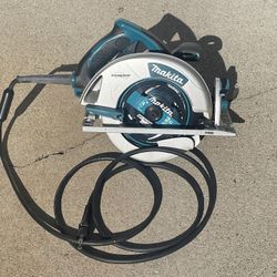 Makita Circular Saw 5007 MG