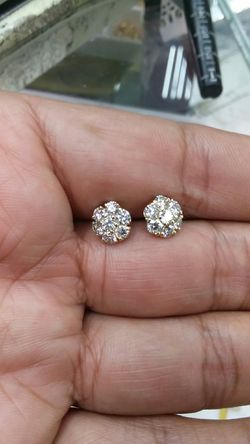 14K GOLD diamond earings 1.50 ct diamonds