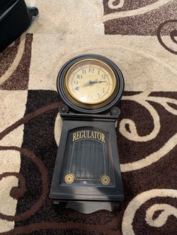 Hanging Regulator Clock
