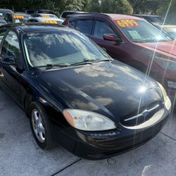 2003 Ford Taurus