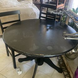 Table For Sale 4 Chairs