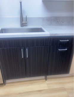 Modern Kitchen Base Cabinet with Sink