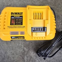 DEWALT

20V MAX / 60V MAX FLEXVOLT Lithium-lon Fan Cooled Fast Battery Charger