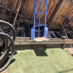 28ft Ladders 