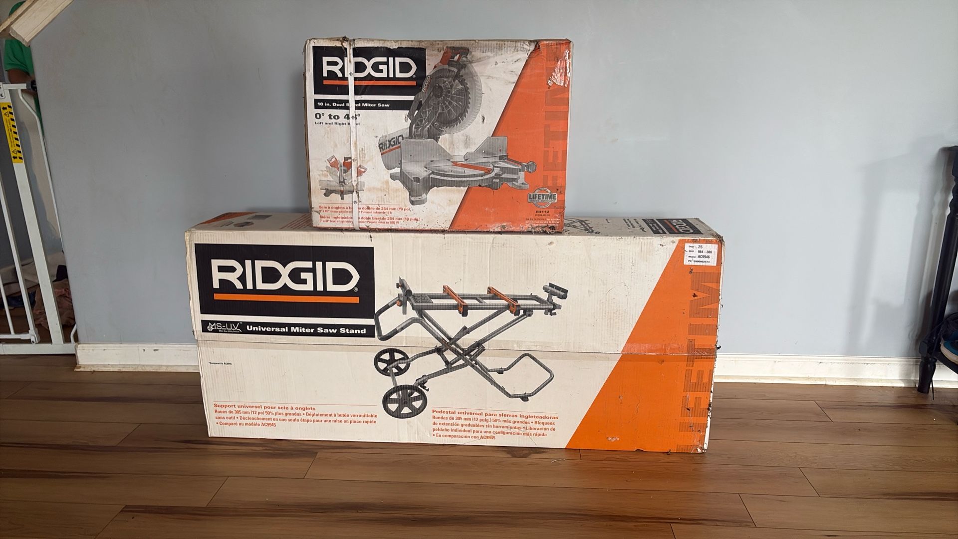RIDGID Saw + RIDGID universal Saw Stand
