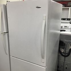 Whirlpool 21 Cu Ft Bottom Mount Freezer. 1 year Warranty 