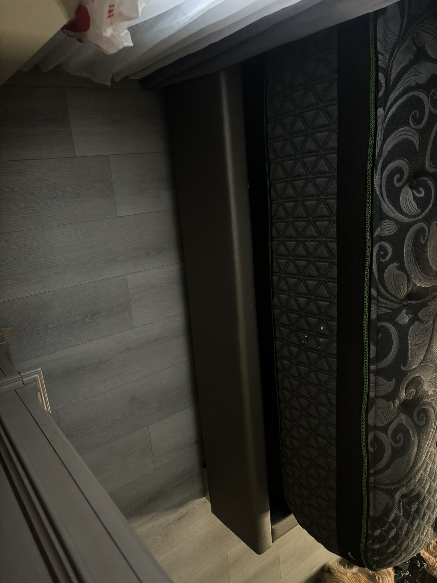 Queen Bed Mattress Included for Sale in Dallas, TX OfferUp