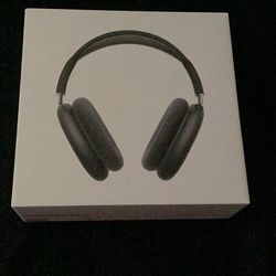 Black AirPod max headphone