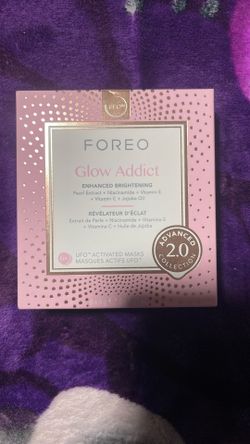 Foreo - Glow Addict.  6 In Stock .