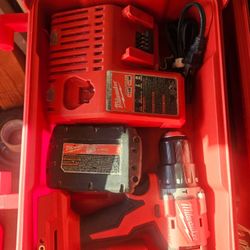 Milwaukee Packout Drill-Driver Kit LIKE NEW EXCELLANT CONDITION