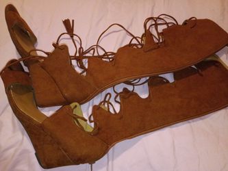 Dark brown suede tie up shoes size 9