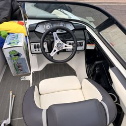 2015 Sx 192 Boat with Trailer 