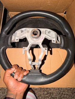370z 2009 OEM steering wheel