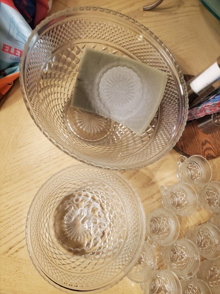 Crystal Vintage Punch Bowl Set - Complete
