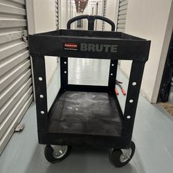 Rubbermaid Utility Cart