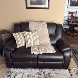 Like New Leather Couches 2 Piece 