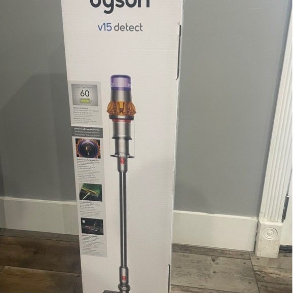 Dyson V15 Detect BRAND NEW SEALED