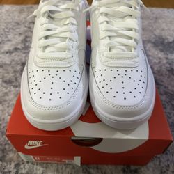 Nike Air Force 1 White