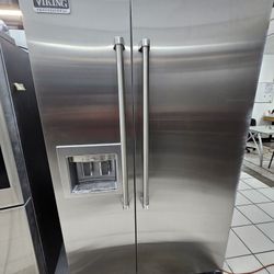 48" VIKING BUILT IN STAINLESS STEEL REFRIGERATOR 