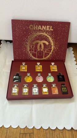 Women Perfume Gift Set Amazing, Retail Price $350