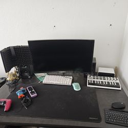 Ps5 PC Monitor  Speakers Keyboard