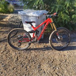 Trek Session 9.9 Carbon Down Hill  27.5 Wheels  Trade 