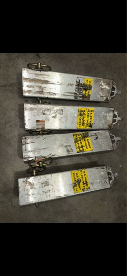 HD Ramps Ramp to Load Leveler Converter Stake for Step Deck Trailer (Right Hand Side)