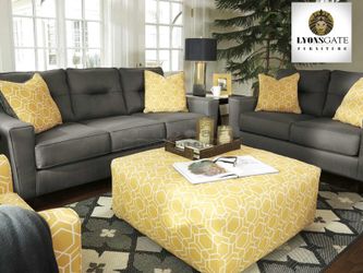 New super beautiful couch and Loveseat set! Sectional and sofa saves here