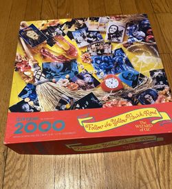 Wizard of Oz 2000 Piece Puzzle