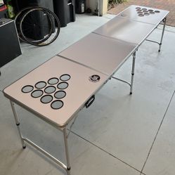 BEER PONG TABLE