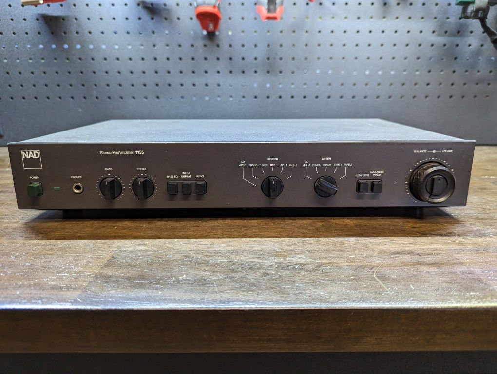 NAD 1155 2-CH Stereo PreAmplifier PREAMP w/ MM/MC Phono Stage